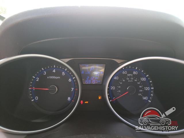 KM8JUCAG0FU079141 2015 HYUNDAI TUCSON photo no. 9