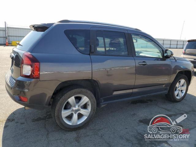1C4NJCEA5GD609206 2016 JEEP COMPASS photo no. 3