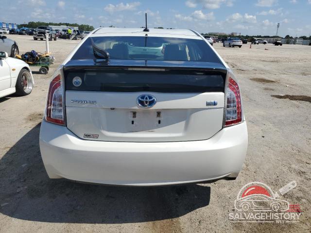 JTDKN3DU8E1792571 2014 TOYOTA PRIUS photo no. 6