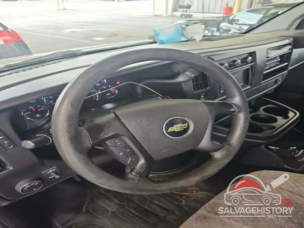 1GAZG1FG1E1200697 2014 CHEVROLET EXPRESS G3500 photo no. 6