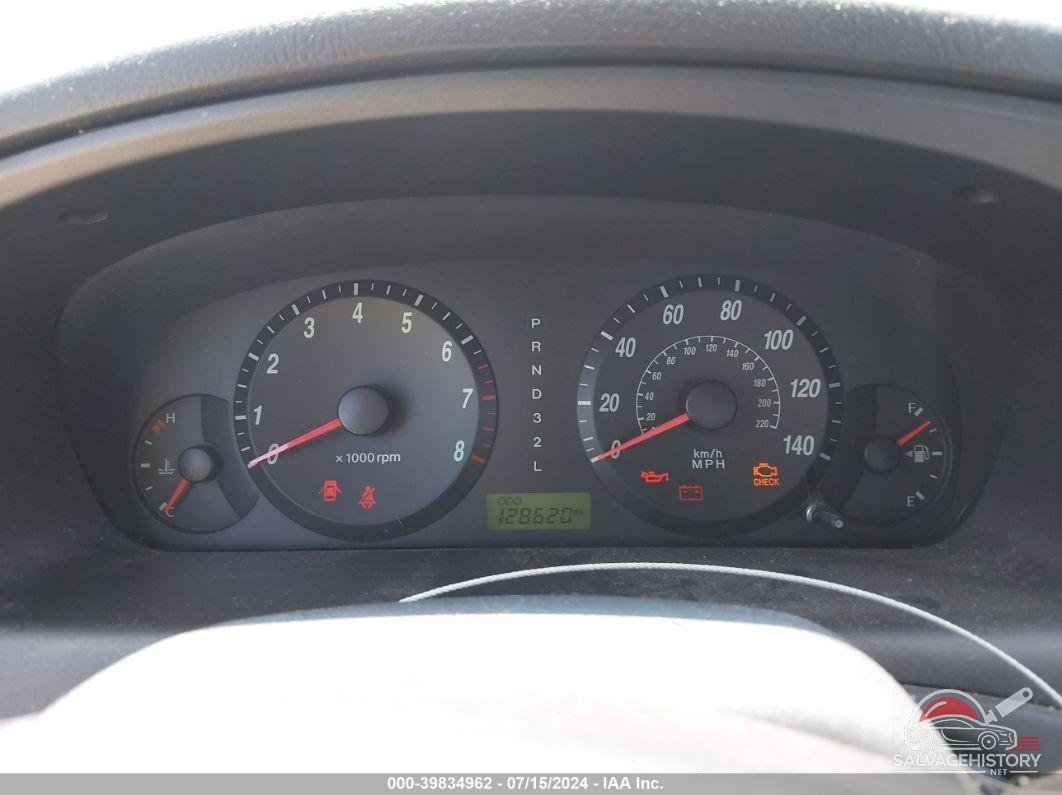 KMHDN46D14U796062 2004 HYUNDAI ELANTRA photo no. 7