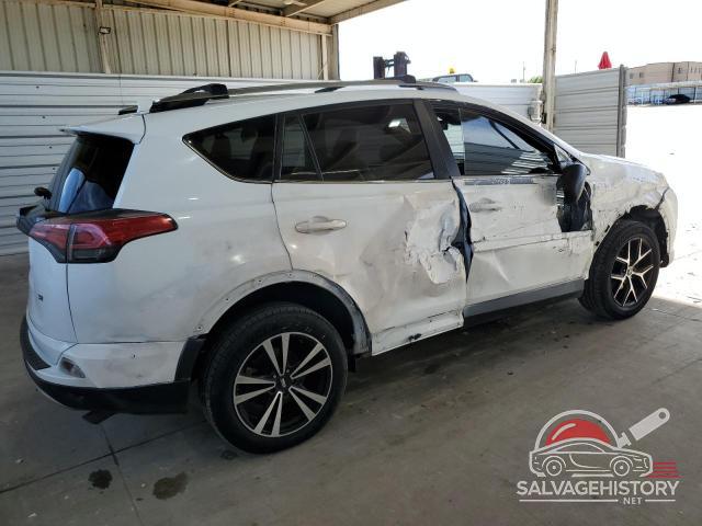 JTMNFREV7JJ191411 2018 TOYOTA RAV4 photo no. 3