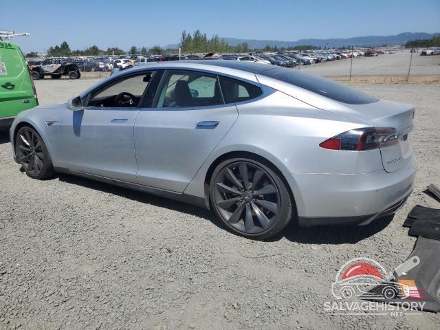 5YJSA1DP6DFP17061 2013 TESLA MODEL S photo no. 2