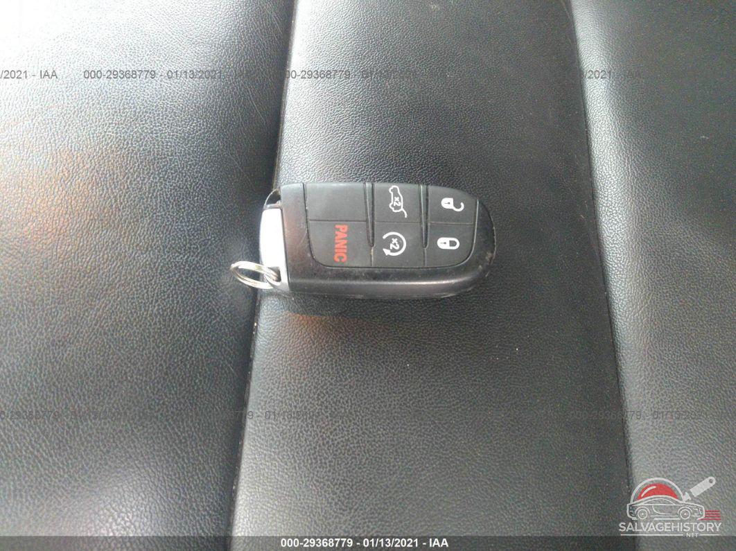 1C4RJFBGXKC819018 2019 JEEP GRAND CHEROKEE photo no. 11