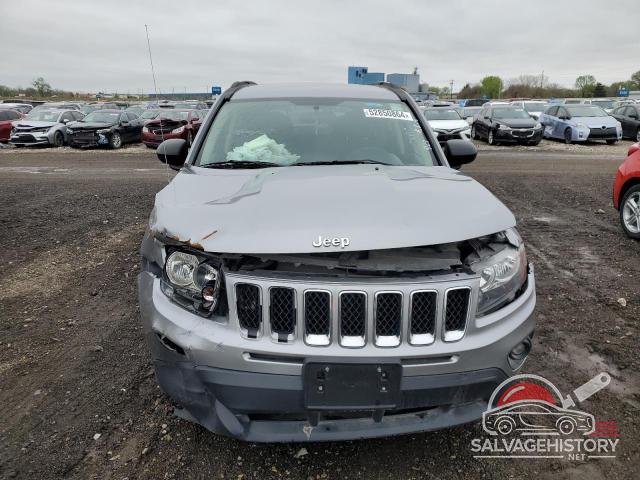1C4NJCBAXED829619 2014 JEEP COMPASS photo no. 5