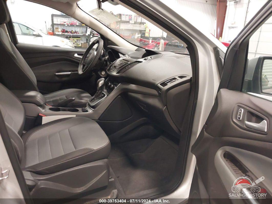 1FMCU9GX4DUA53139 2013 FORD ESCAPE photo no. 5