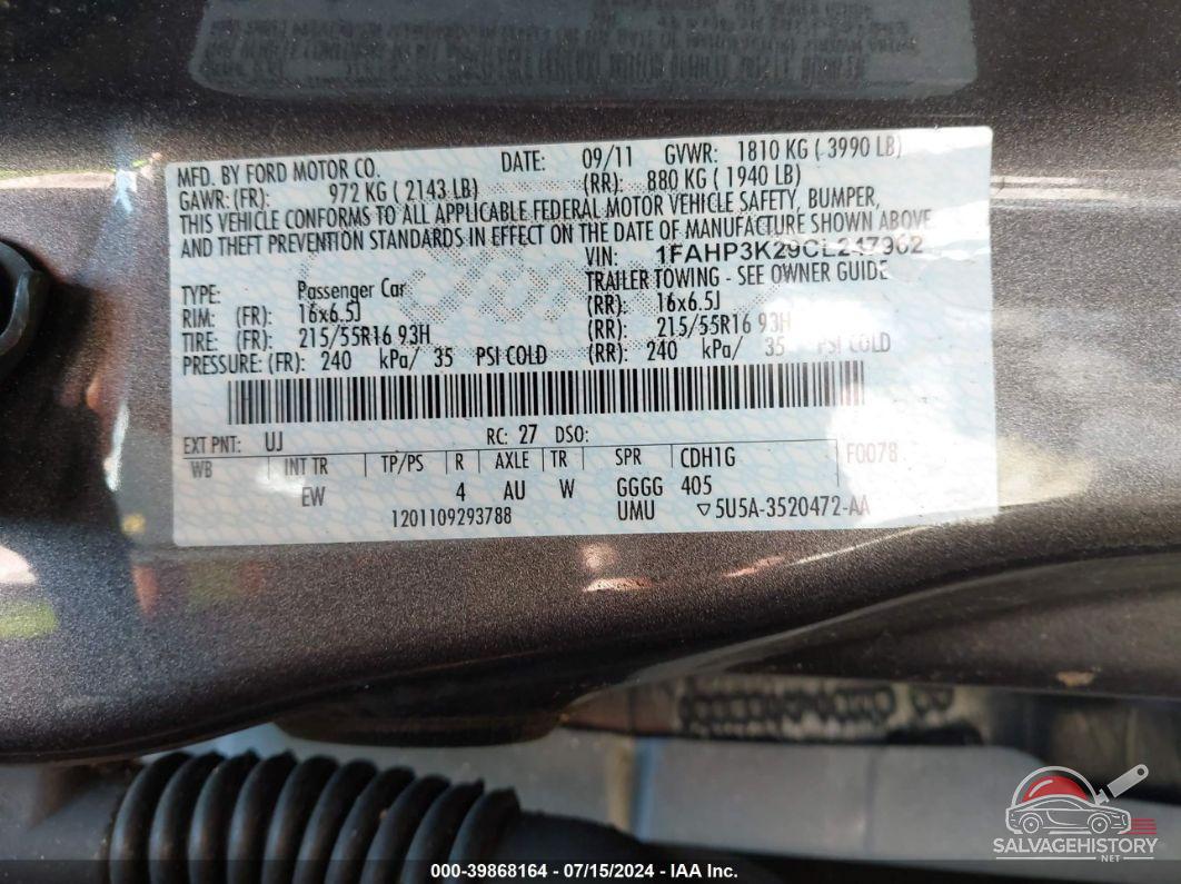 1FAHP3K29CL247962 2012 FORD FOCUS photo no. 9