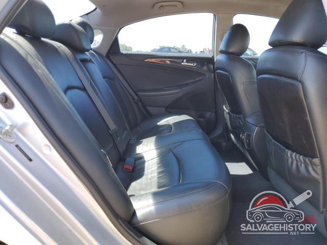 5NPEC4AC9CH500761 2012 HYUNDAI SONATA photo no. 10