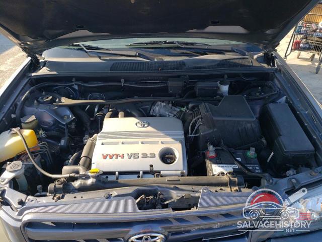 JTEEP21A840056466 2004 TOYOTA HIGHLANDER photo no. 11
