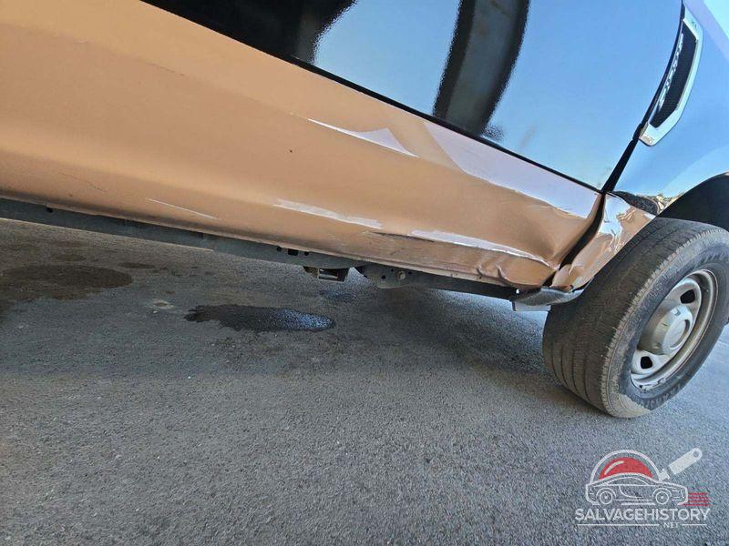 1FT8W3A63JEC83648 2018 FORD F-350 photo no. 3