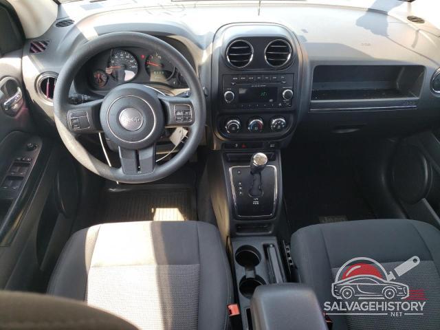 1C4NJCBB9CD503669 2012 JEEP COMPASS photo no. 8