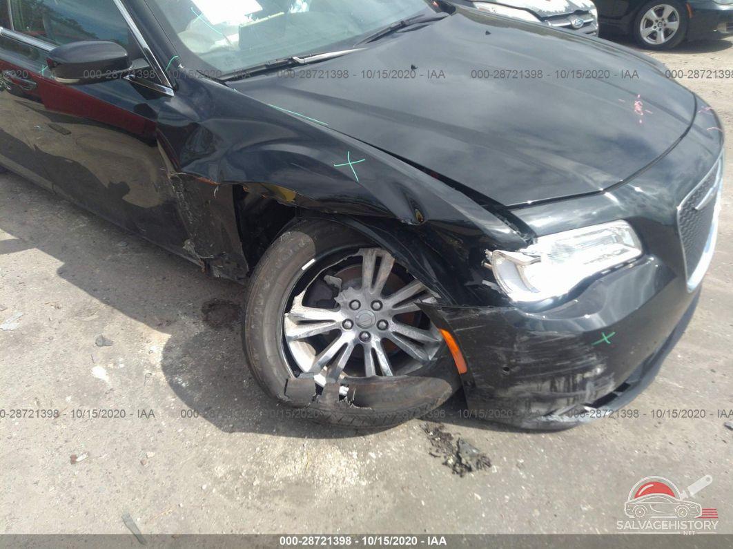 2C3CCAAG4JH314256 2018 CHRYSLER 300 photo no. 6
