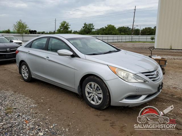 5NPEB4AC4DH559768 2013 HYUNDAI SONATA photo no. 4