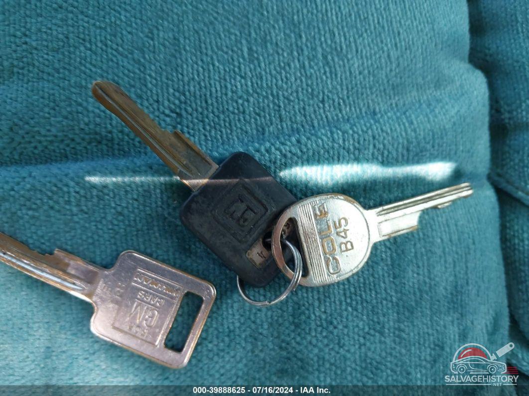 1GBEG25K6N7117110 1992 CHEVROLET G20 photo no. 11