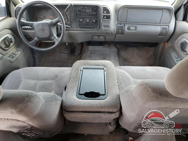 3GNEC16R4XG246944 1999 CHEVROLET SUBURBAN photo no. 8