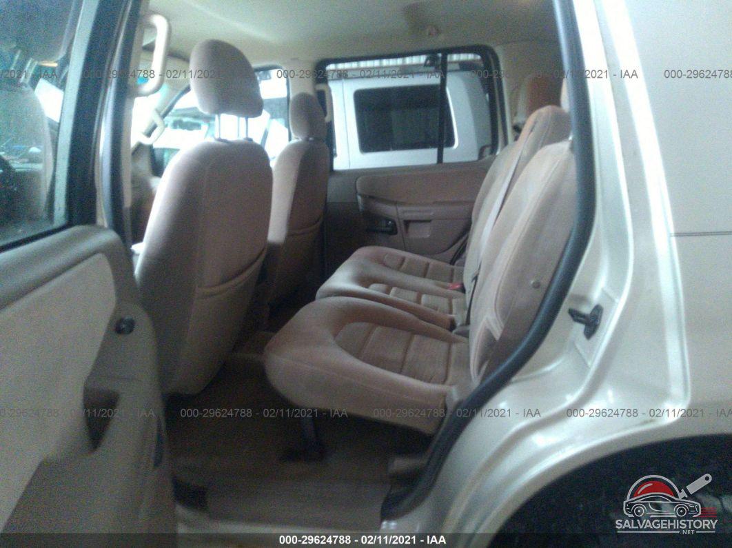 1FMDU73W55UA54369 2005 FORD EXPLORER photo no. 8