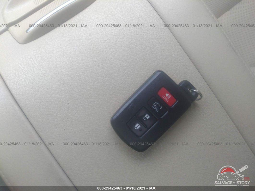 5TDDZRFHXHS360796 2017 TOYOTA HIGHLANDER photo no. 11