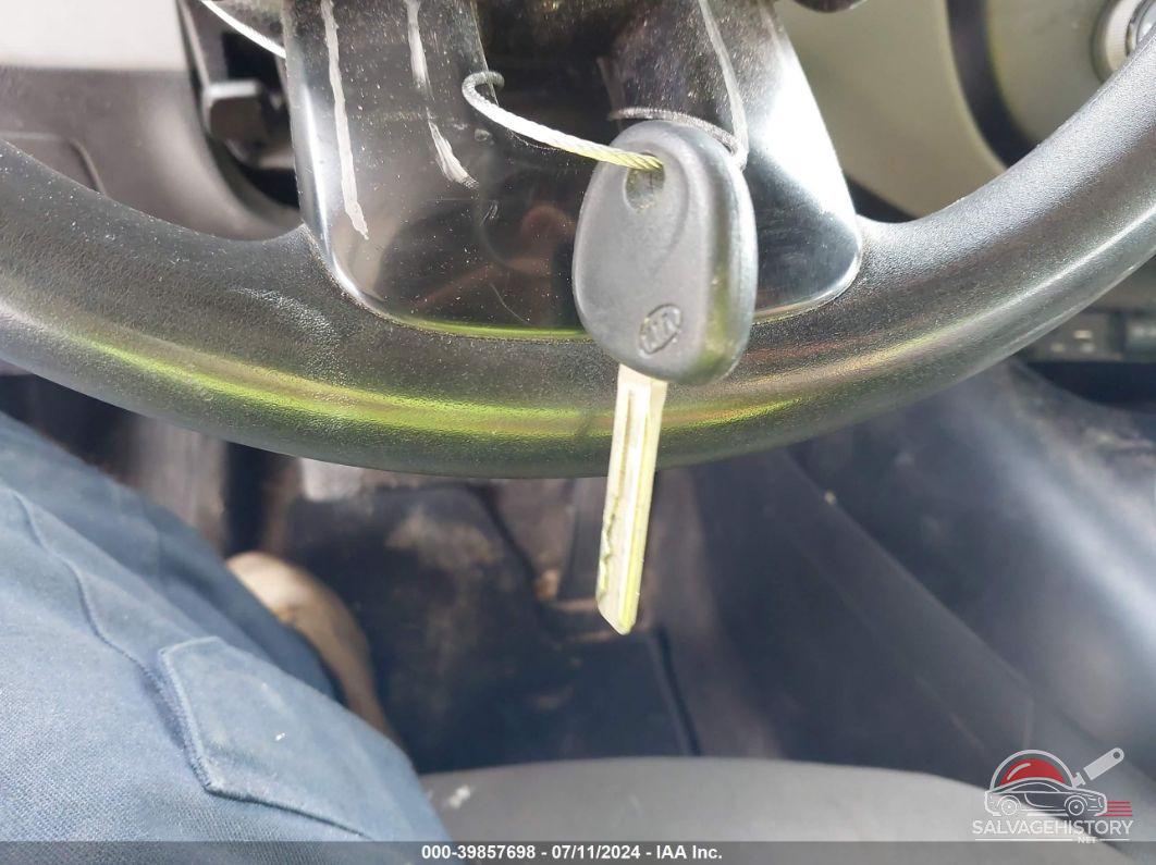 KNDJN2A24F7201787 2015 KIA SOUL photo no. 11