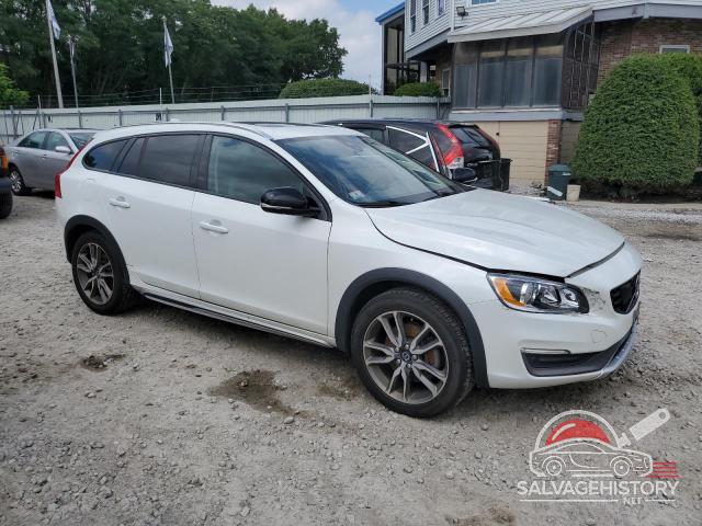 YV4612HK7G1003522 2016 VOLVO V60 photo no. 4