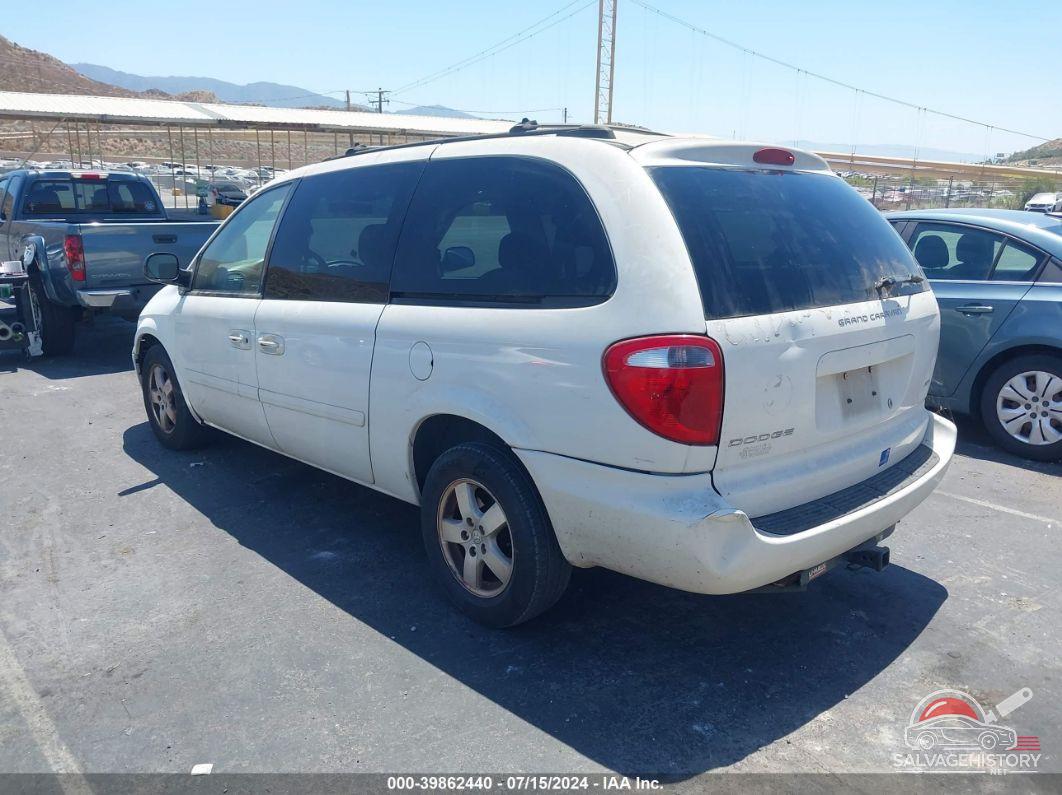 2D4GP44L55R377929 2005 DODGE GRAND CARAVAN photo no. 3