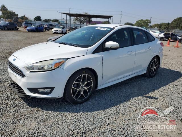 1FADP3F25FL385897 2015 FORD FOCUS photo no. 4