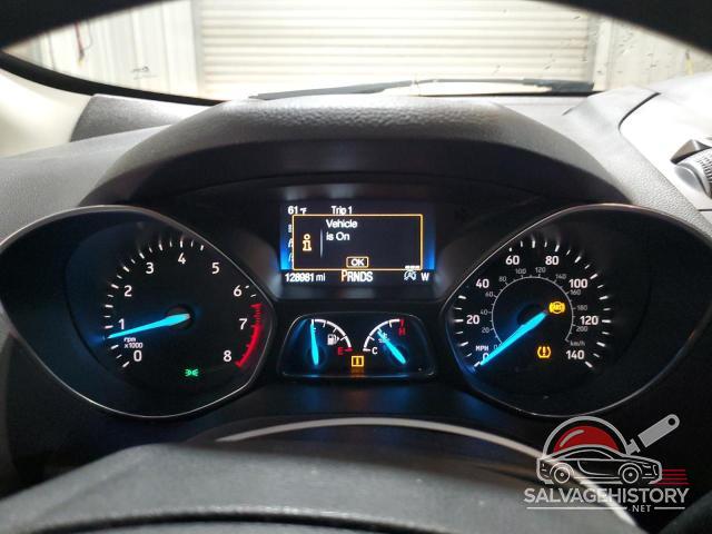 1FMCU0GD9KUC06645 2019 FORD ESCAPE photo no. 9