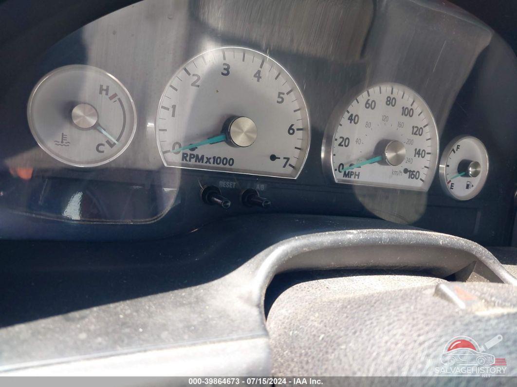 1FAHP60A93Y102418 2003 FORD THUNDERBIRD photo no. 7