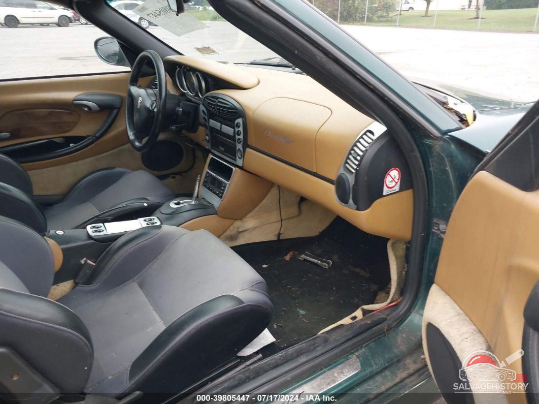 WP0CA29871U621311 2001 PORSCHE BOXSTER photo no. 5