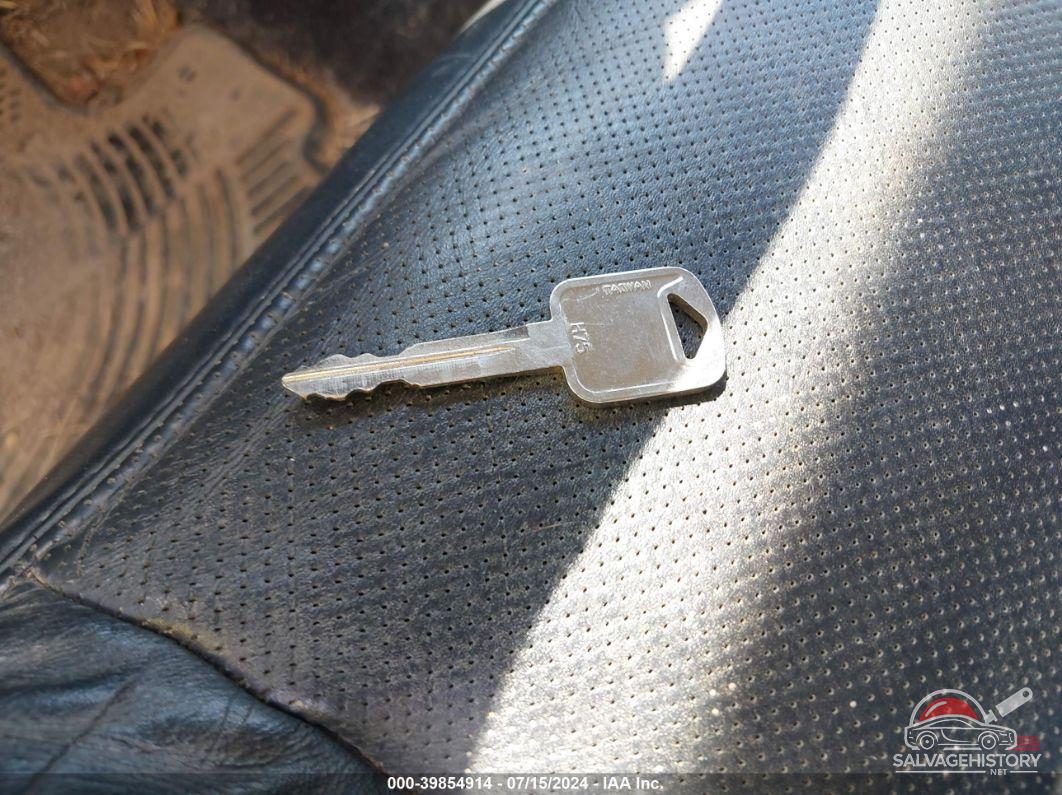 1FTNX21LX3EA11066 2003 FORD F-250 photo no. 11