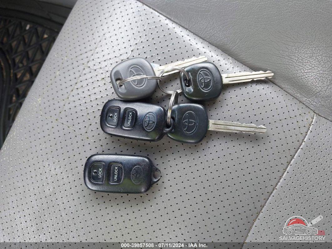 JTEEP21A350093362 2005 TOYOTA HIGHLANDER photo no. 11