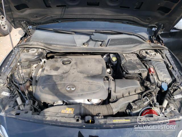 SJKCH5CR1JA048158 2018 INFINITI QX30 photo no. 11