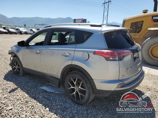 2T3JFREV8HW573148 2017 TOYOTA RAV4 photo no. 2