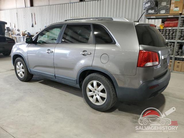 5XYKT3A14BG043231 2011 KIA SORENTO photo no. 2