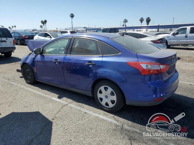 1FAHP3E28CL273836 2012 FORD FOCUS photo no. 2