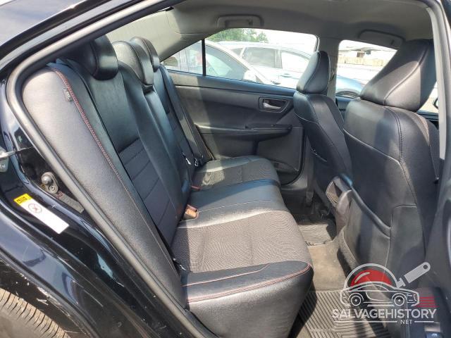 4T1BF1FK3HU648714 2017 TOYOTA CAMRY photo no. 10