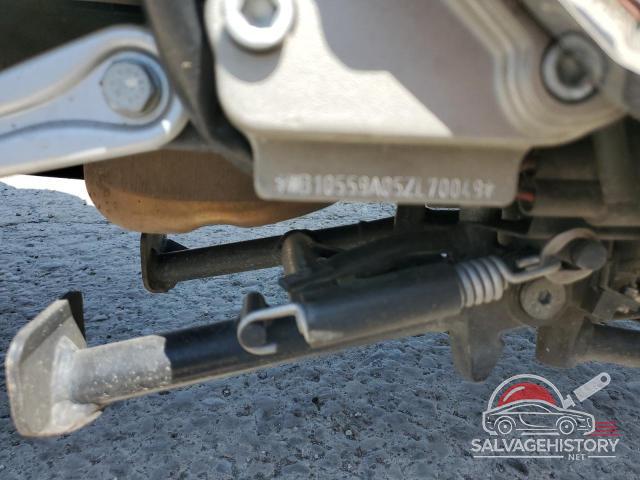 WB10559A05ZL70049 2005 BMW K1200 LT photo no. 9