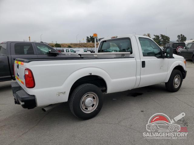 1FTBF2A67DEB81743 2013 FORD F250 photo no. 3
