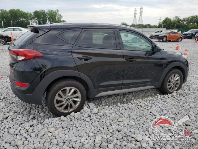 KM8J3CA43HU490481 2017 HYUNDAI TUCSON photo no. 3