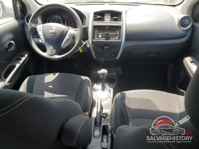 3N1CN7AP5JK402886 2018 NISSAN VERSA photo no. 8