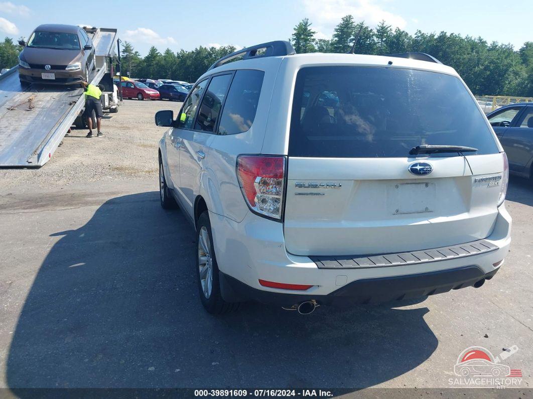 JF2SHADC5BH726566 2011 SUBARU FORESTER photo no. 3