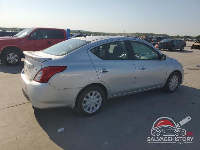 3N1CN7APXJK398978 2018 NISSAN VERSA photo no. 3
