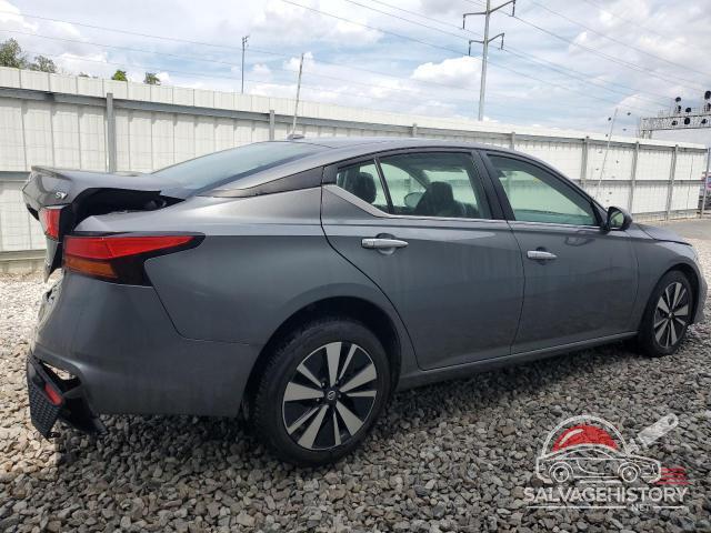 1N4BL4DW7NN355639 2022 NISSAN ALTIMA photo no. 3