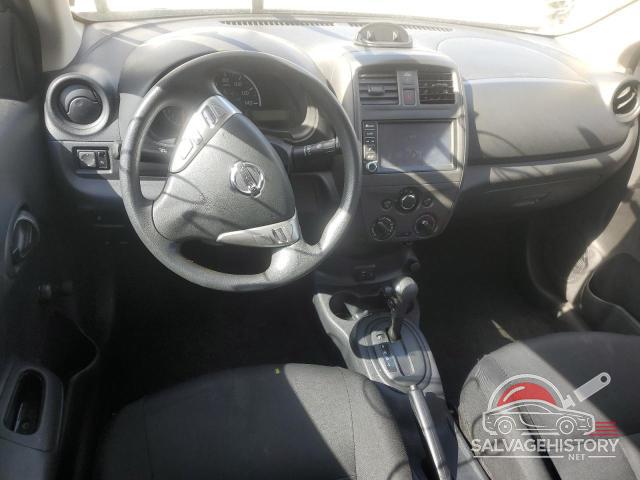 3N1CN7AP0JL887495 2018 NISSAN VERSA photo no. 8