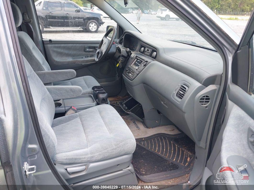 2HKRL1875YH541047 2000 HONDA ODYSSEY photo no. 5