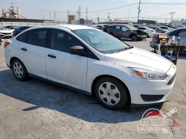 1FADP3E23GL216075 2016 FORD FOCUS photo no. 4