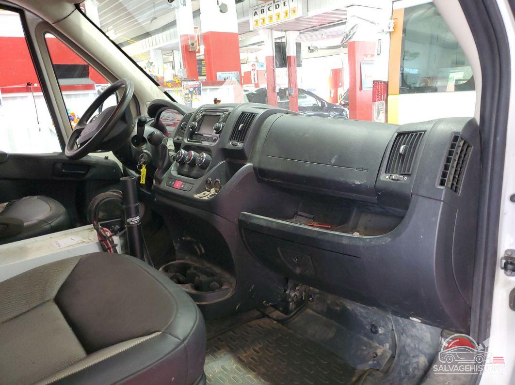 3C6TRVAGXFE517549 2015 RAM PROMASTER 1500 photo no. 5