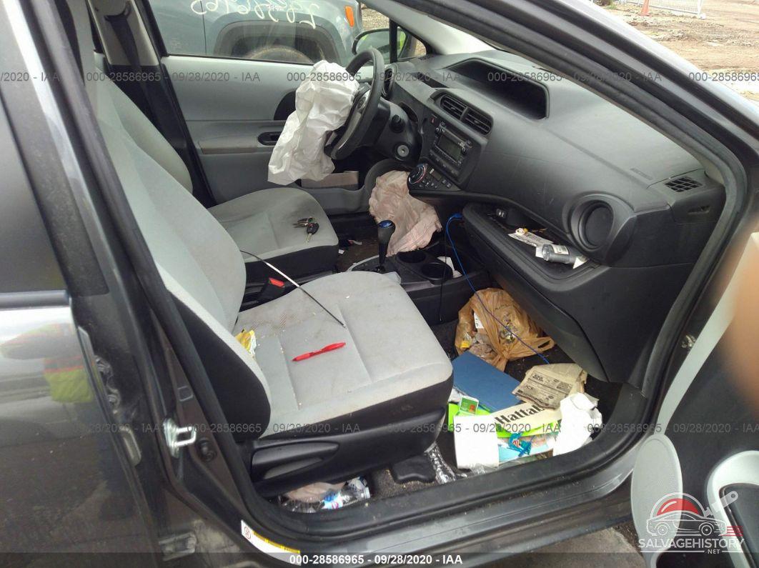 JTDKDTB32D1531612 2013 TOYOTA PRIUS C photo no. 5