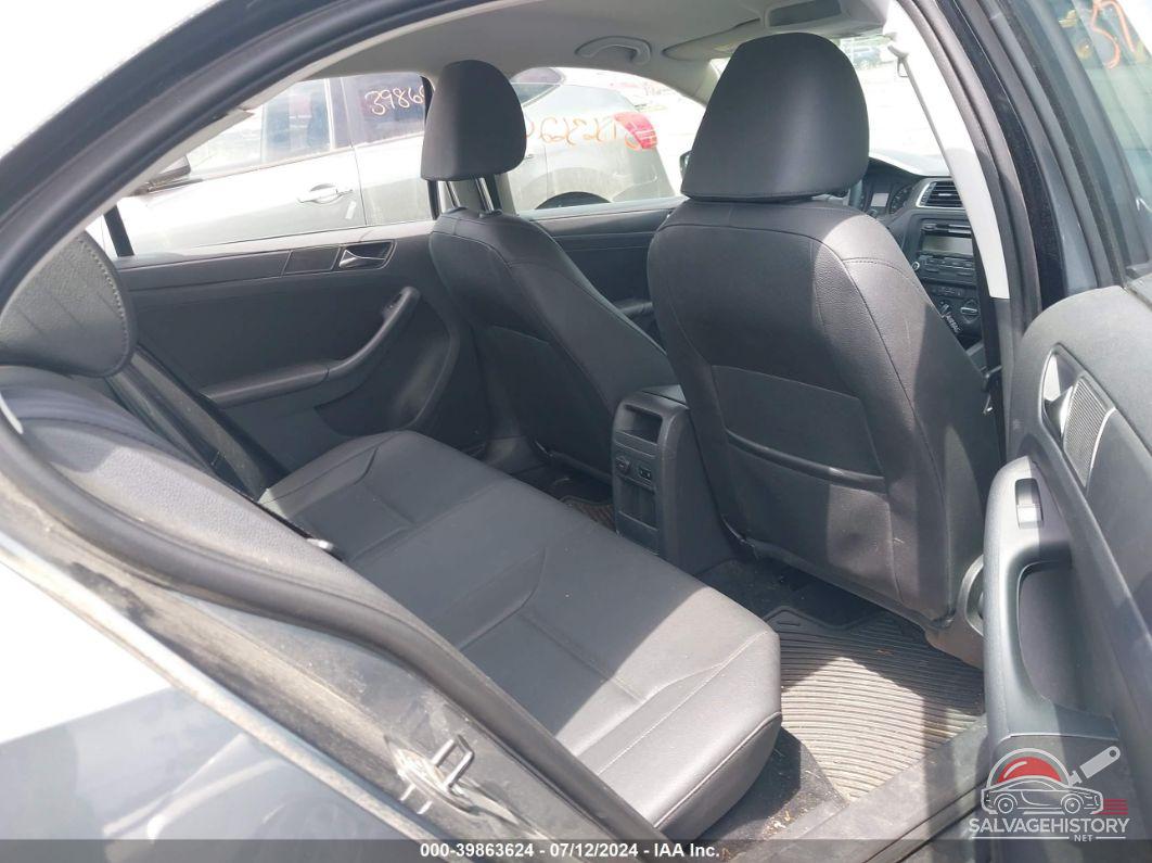 3VWDZ7AJ1BM320321 2011 VOLKSWAGEN JETTA photo no. 8