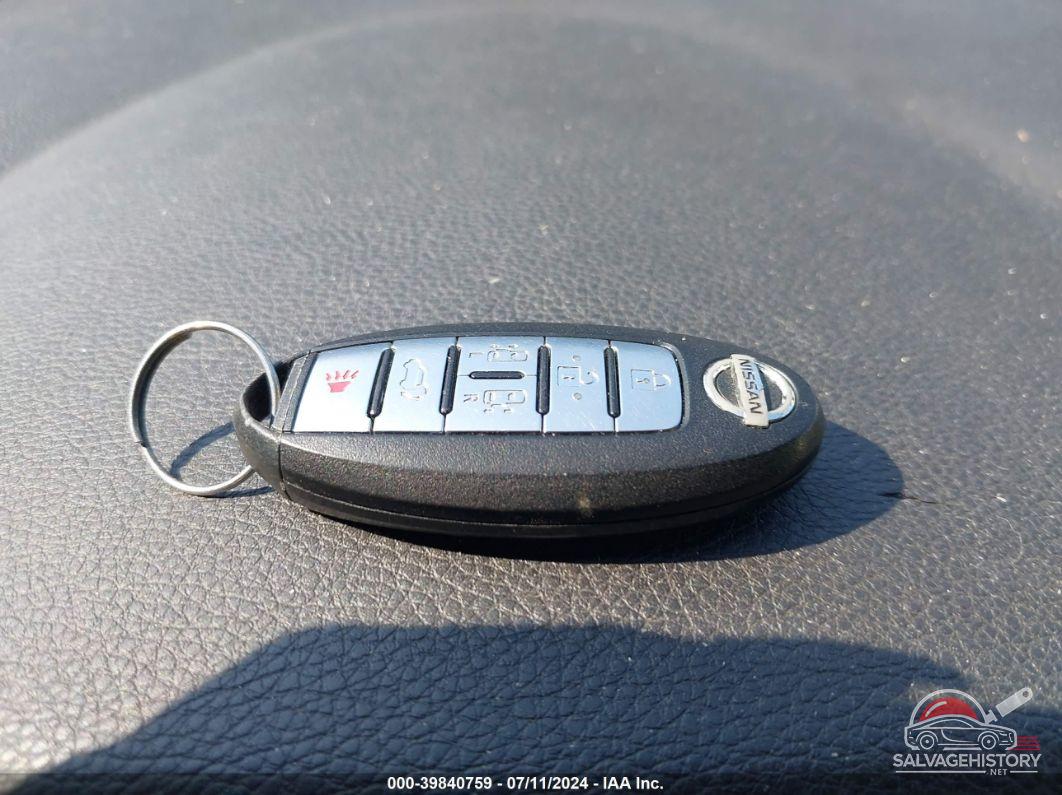 JN8AE2KP8C9030928 2012 NISSAN QUEST photo no. 11