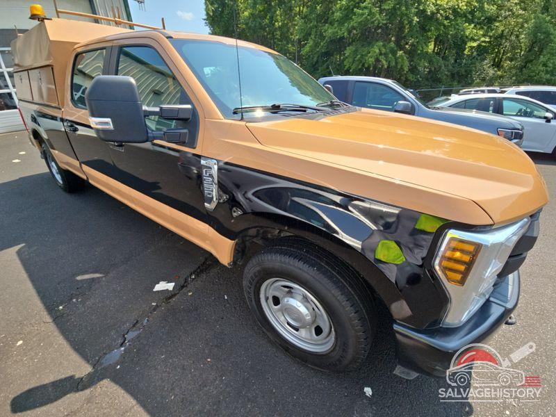 1FT8W3A62JEC83656 2018 FORD F-350 photo no. 4